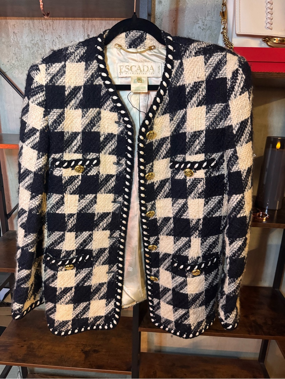 Vintage EUC Escada Black & Cream Houndstooth Bouclé Jacket